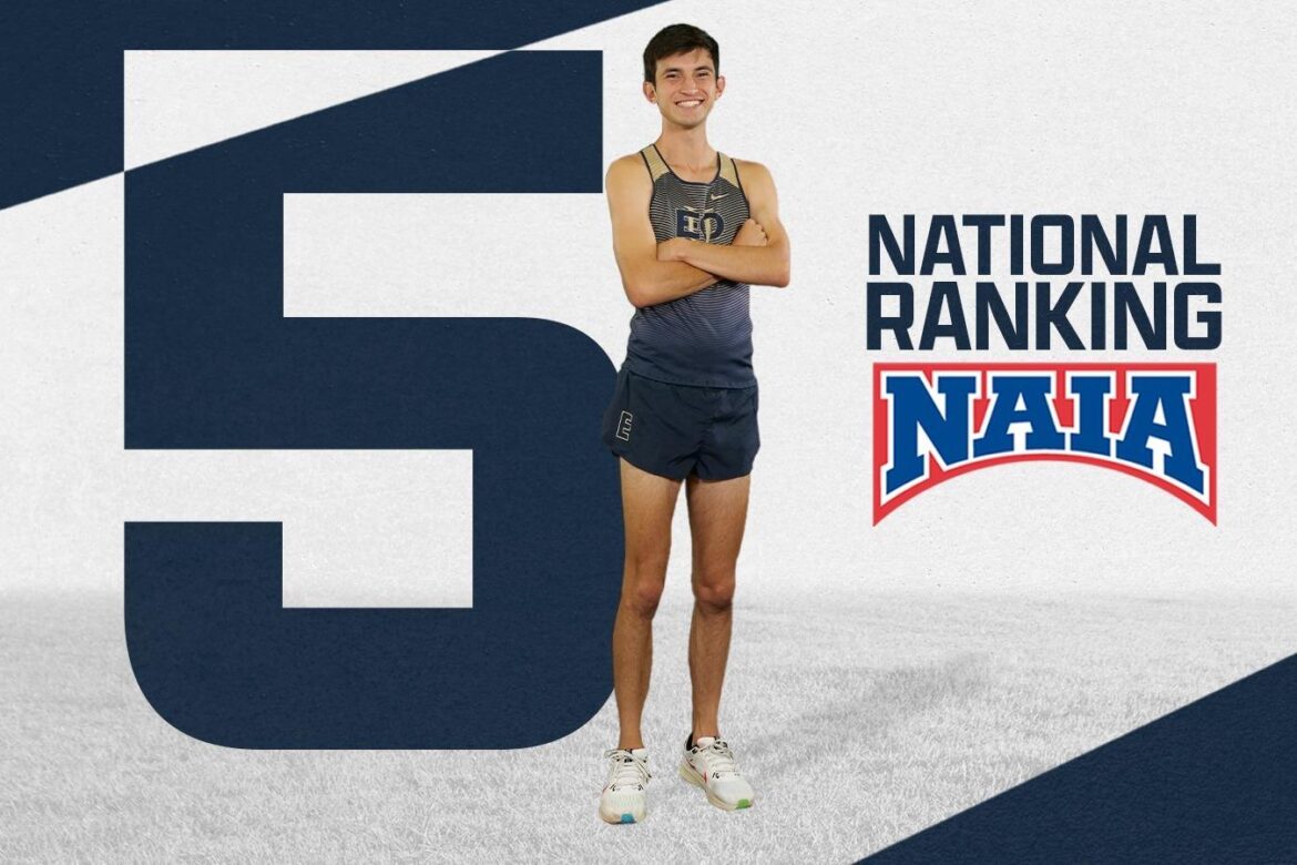 Men’s Cross Country Team Holds 5th Place Ranking Ahead of NAIA Championships
